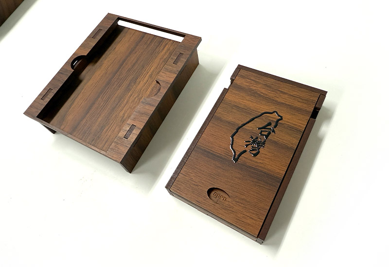 台灣相思木紋名片盒